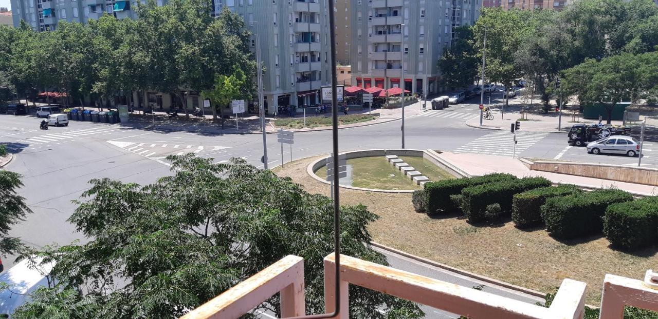 Ferienwohnung Precioso!! Apartamento En El Centro De Sabadell Exterior foto